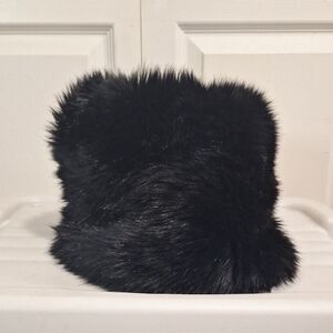 Accessories Faux Fur Winter Bucket Hat - Black